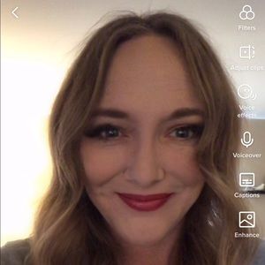 Meet your Posher, Julie